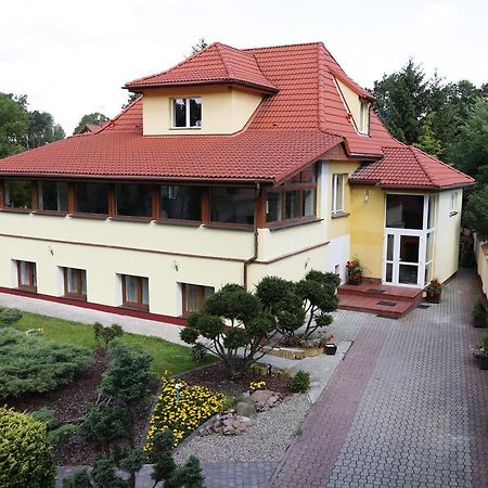 Willa Maksymilian Bed And Breakfast Бидгошч Екстериор снимка